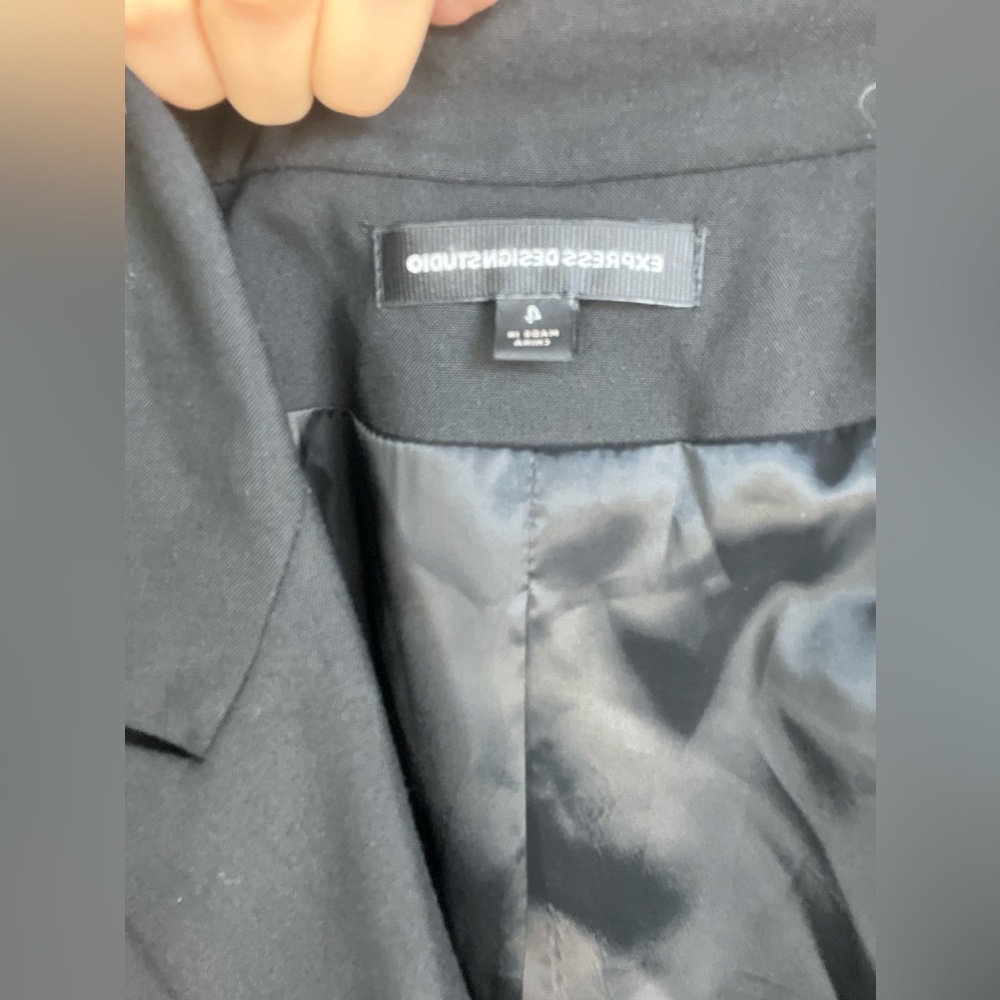 One Button Blazer - image 2